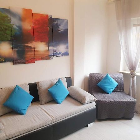 J&M House -Fronte Ospedale- Incluso Netflix E Disney Plus Udine Exterior foto