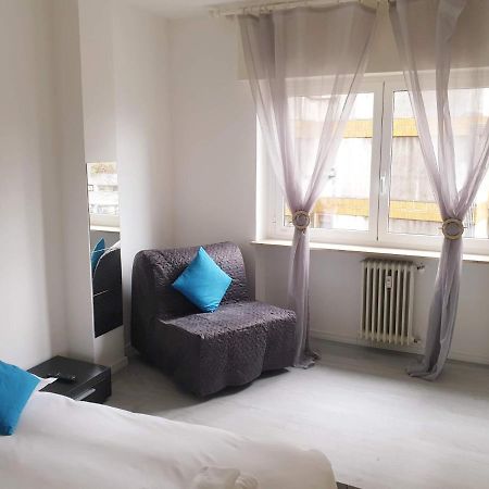 J&M House -Fronte Ospedale- Incluso Netflix E Disney Plus Udine Exterior foto